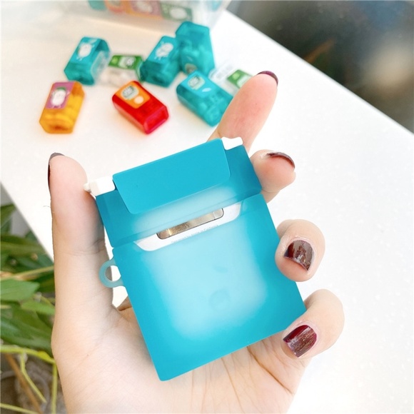 apple AirPods 1/2 gen case - Picture 8 of 10